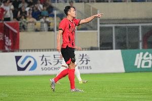 苏州东吴球员邓宇彪转会梅州客家