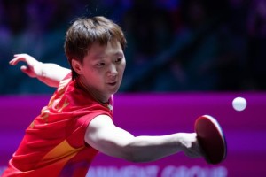 ewc电竞世界杯-重庆冠军赛王曼昱痛击伊藤美诚 国乒全员成功闯关