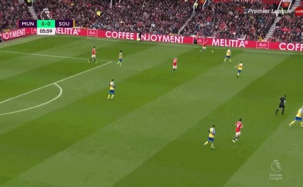 1644680562678087408.gif